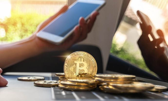 Peer to Peer Currency Exchange: The Emerging Structure of Modern Crypto Trading